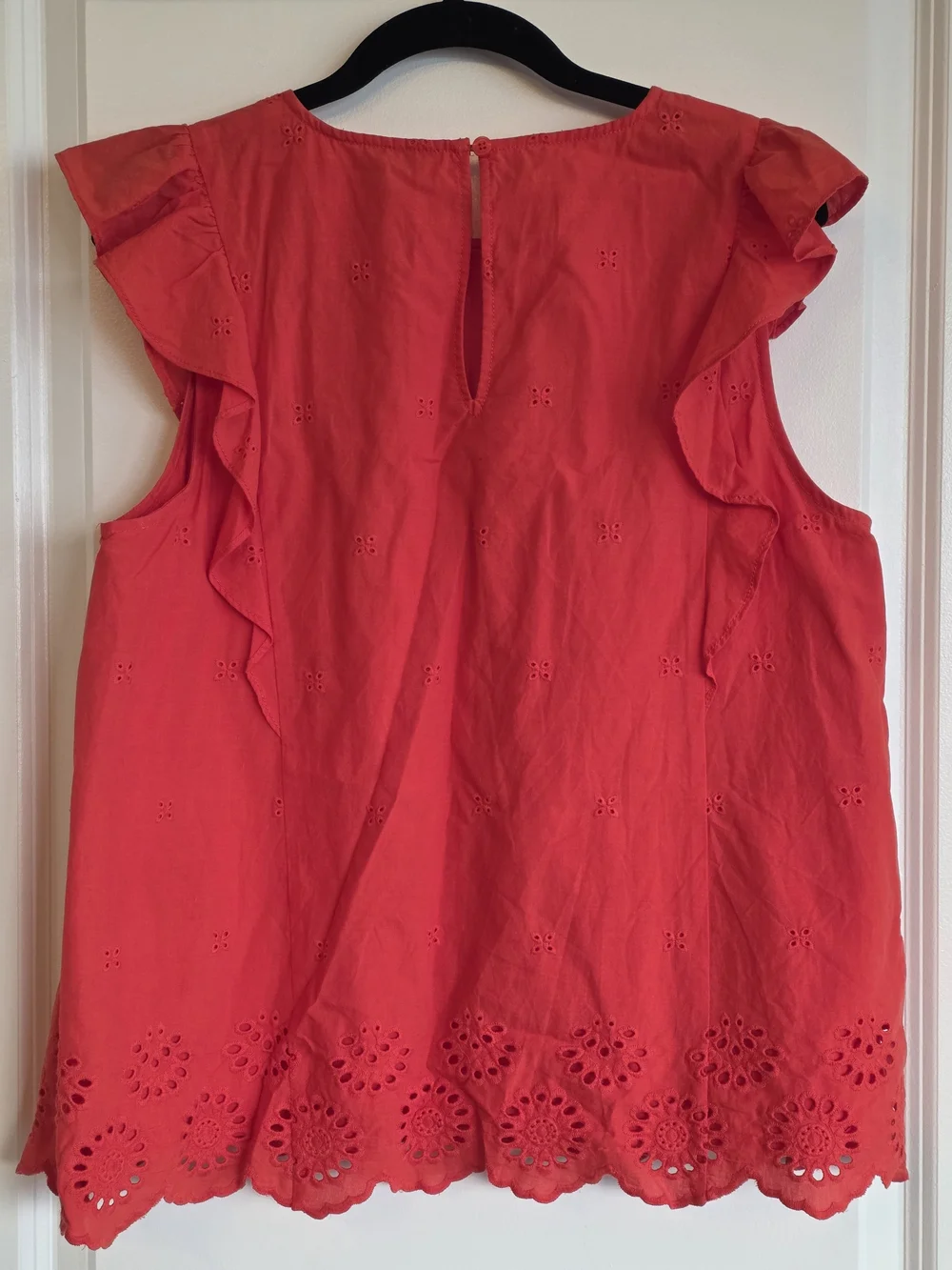 Kate Spade New York Eyelet Ruffle Top in size XL